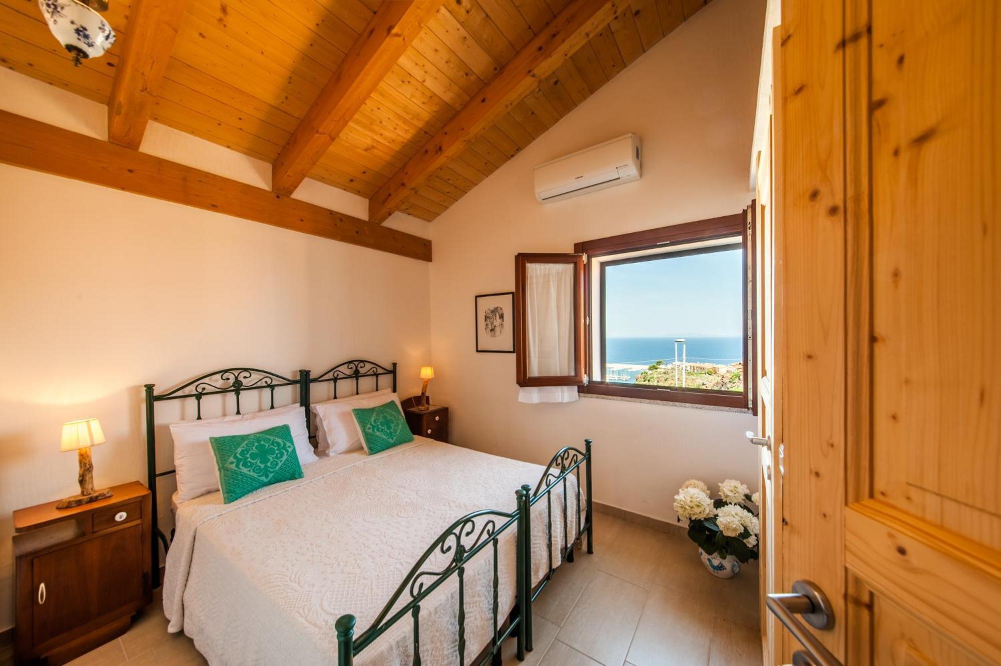 La Casa Di Mannazzotta 2 Bed and Breakfast Castelsardo Buitenkant foto