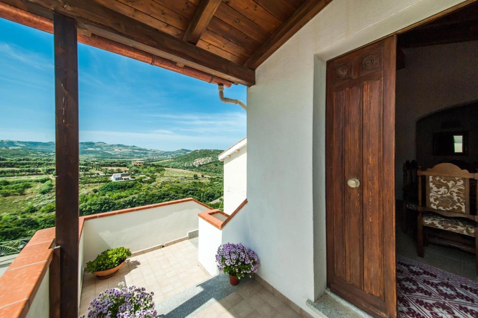 La Casa Di Mannazzotta 2 Bed and Breakfast Castelsardo Buitenkant foto